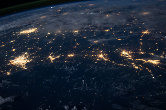 聯(lián)系華邁